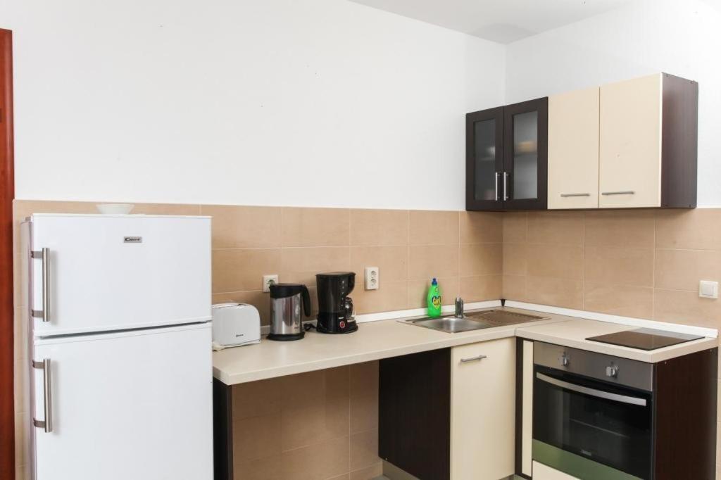 Apartments Ana Лопуд Экстерьер фото